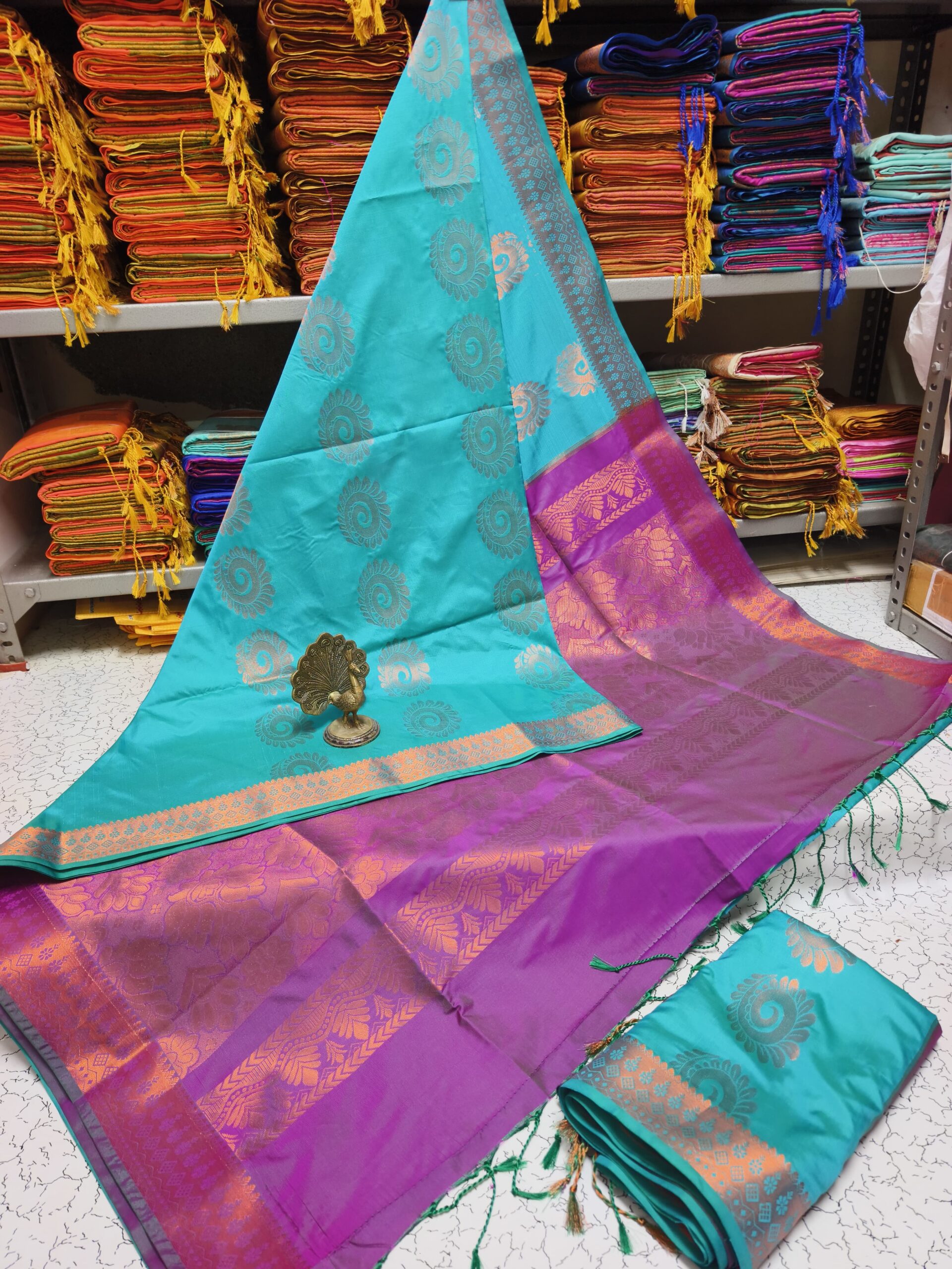 WhatsApp Image 2025-11-06 at 15.12.10 WhatsApp Image 2025-11-06 at 15.12.10